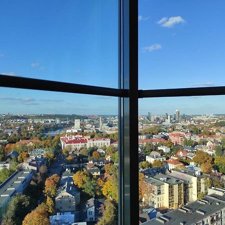 Luxury Apartment In Skyscraper Vilnius Exteriör bild