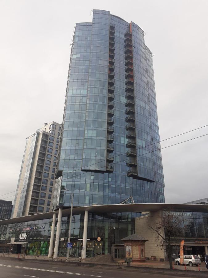 Luxury Apartment In Skyscraper Vilnius Exteriör bild